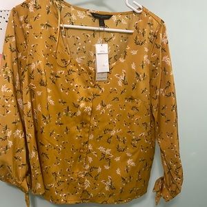 Banana republic blouse  new with tag